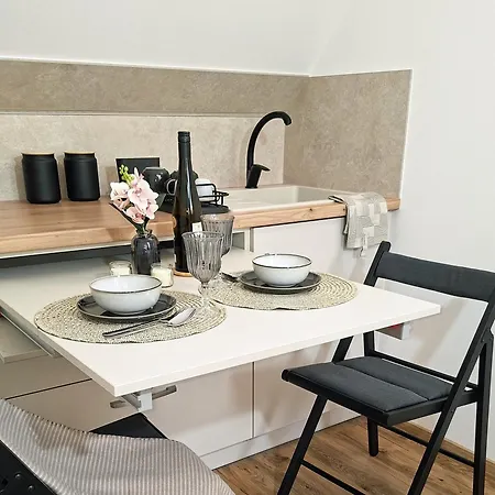 V Rajske Zahrade Homestay szállás